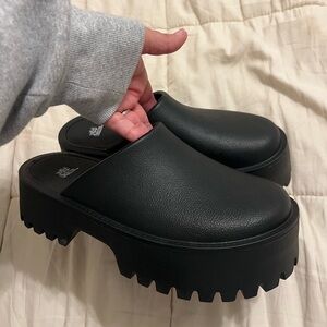 Wild fable women’s platform shoes